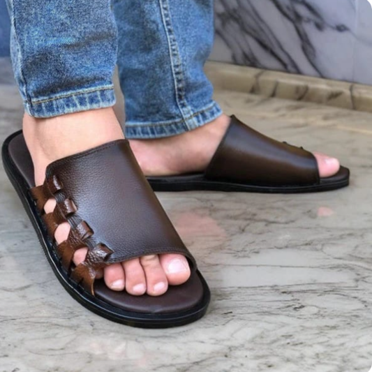 Sandales en Cuir Marron – Élégance et Confort
